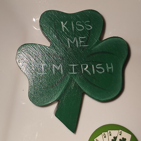 Irish St Patrick's Day Green Pin Brooch Bundle - Picture 3 of 7